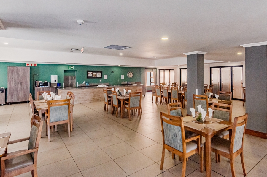 2 Bedroom Property for Sale in Bronberg Close Gauteng