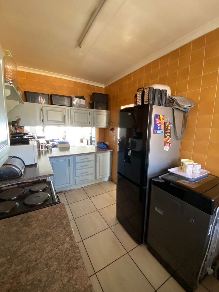 2 Bedroom Property for Sale in New Redruth Gauteng