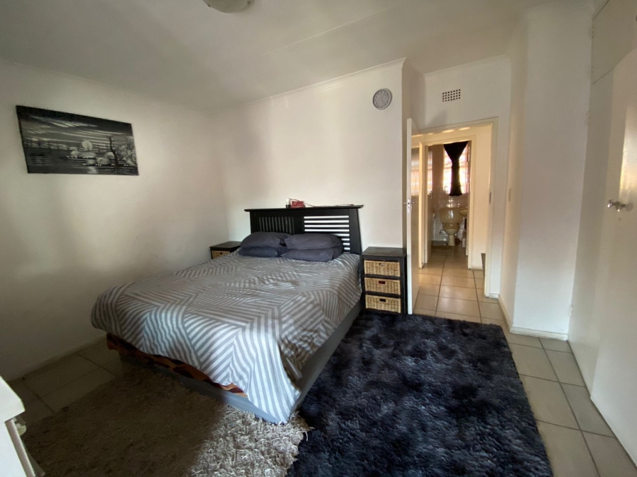 2 Bedroom Property for Sale in New Redruth Gauteng