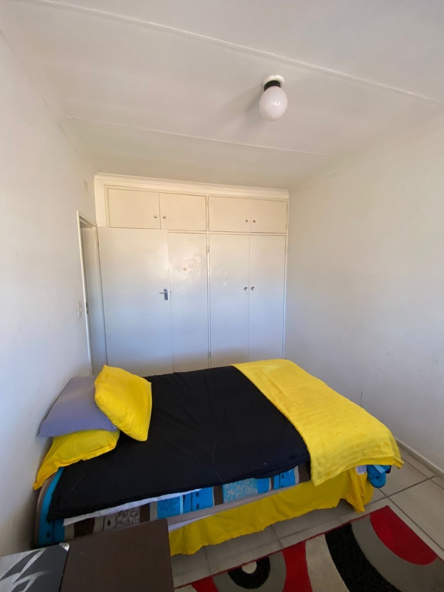 2 Bedroom Property for Sale in New Redruth Gauteng