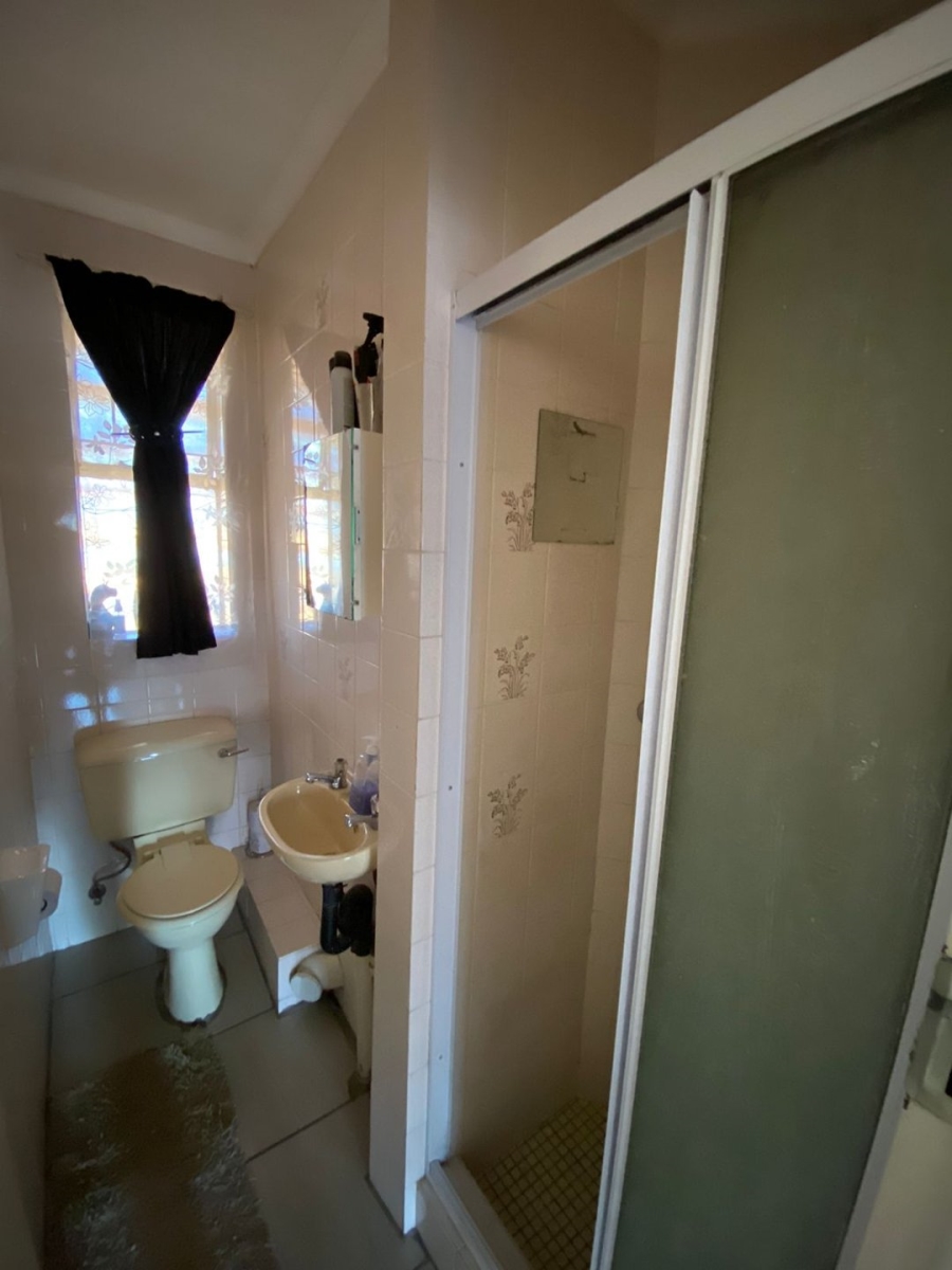 2 Bedroom Property for Sale in New Redruth Gauteng