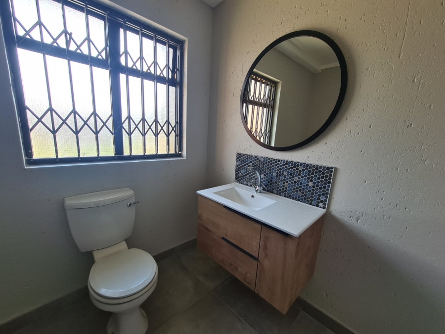 1 Bedroom Property for Sale in Darrenwood Gauteng