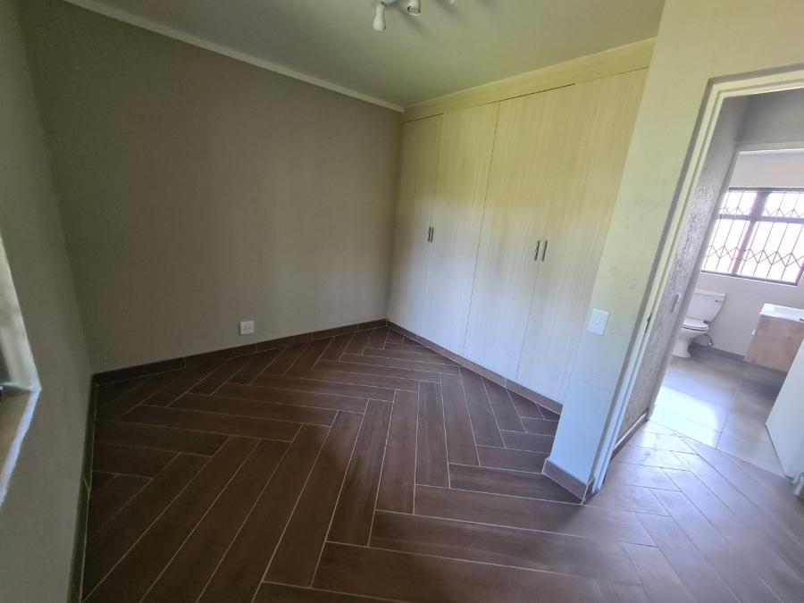 1 Bedroom Property for Sale in Darrenwood Gauteng