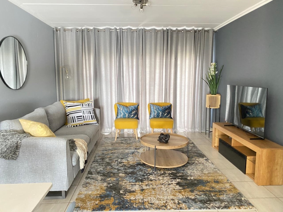 To Let 2 Bedroom Property for Rent in Beverley Gauteng