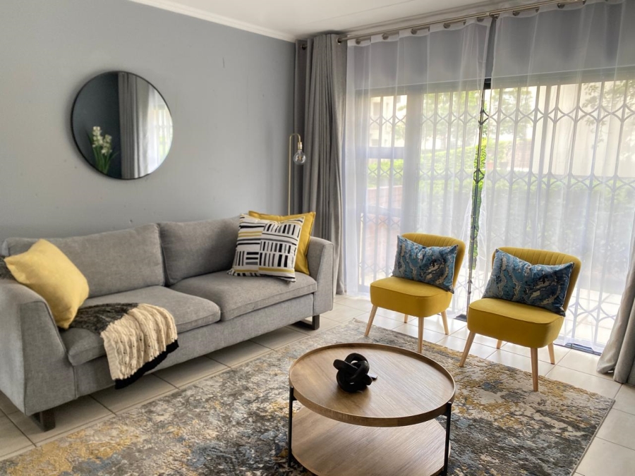 To Let 2 Bedroom Property for Rent in Beverley Gauteng