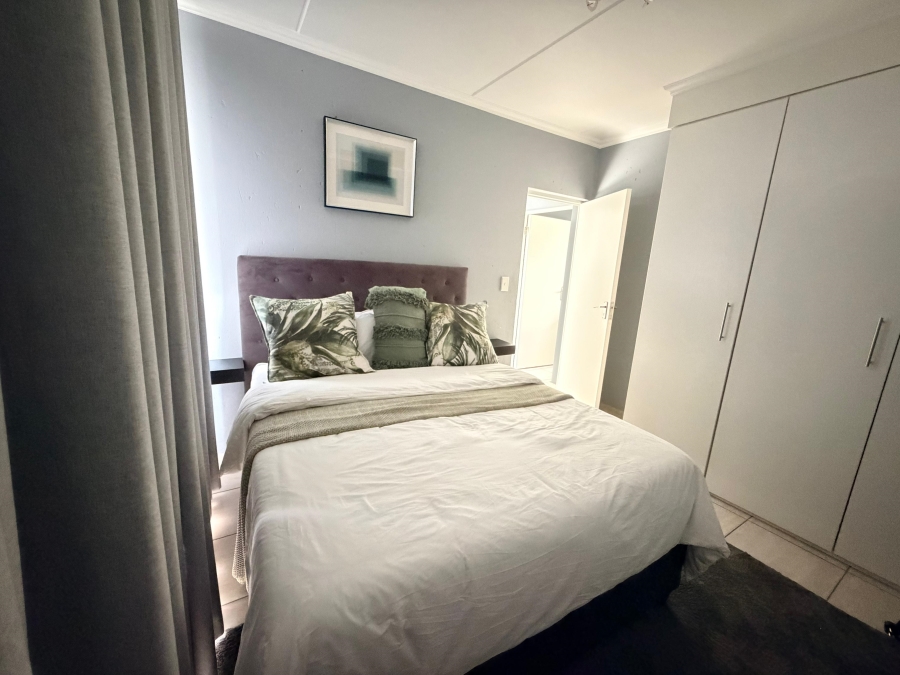 To Let 2 Bedroom Property for Rent in Beverley Gauteng