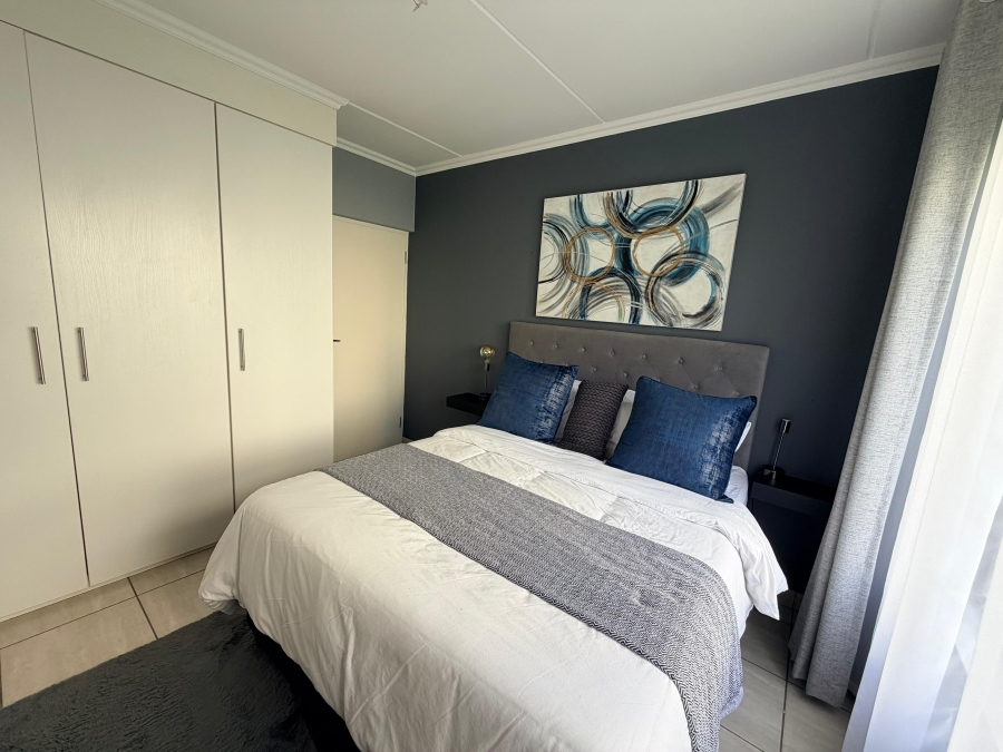 To Let 2 Bedroom Property for Rent in Beverley Gauteng