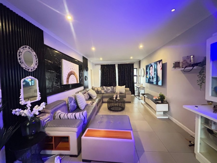 2 Bedroom Property for Sale in Morningside Gauteng