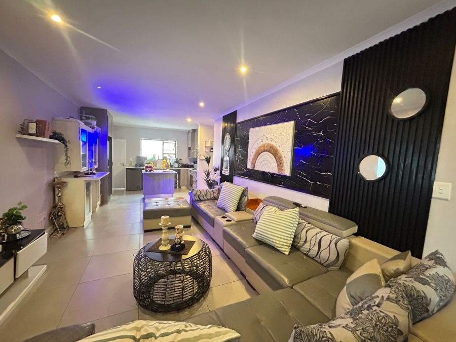 2 Bedroom Property for Sale in Morningside Gauteng