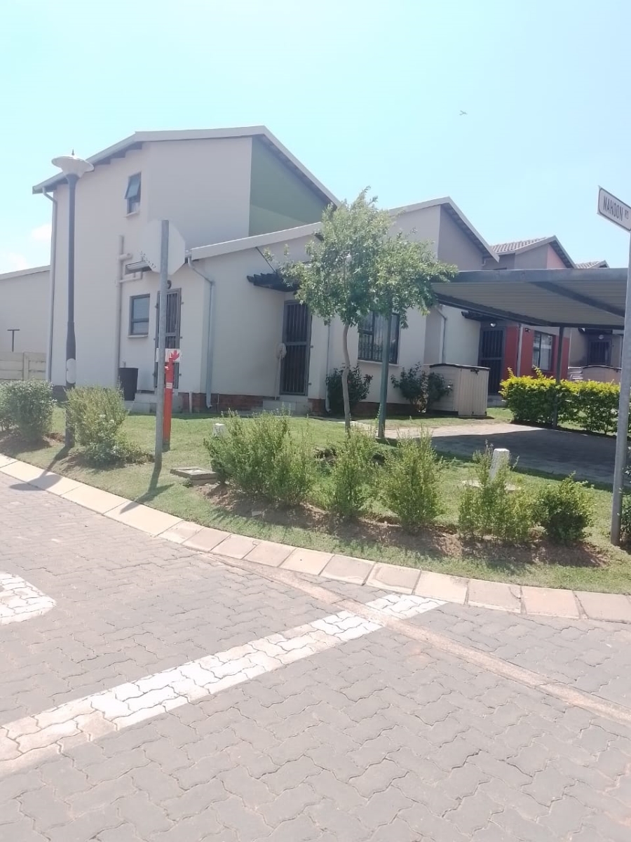3 Bedroom Property for Sale in Noordwyk Gauteng