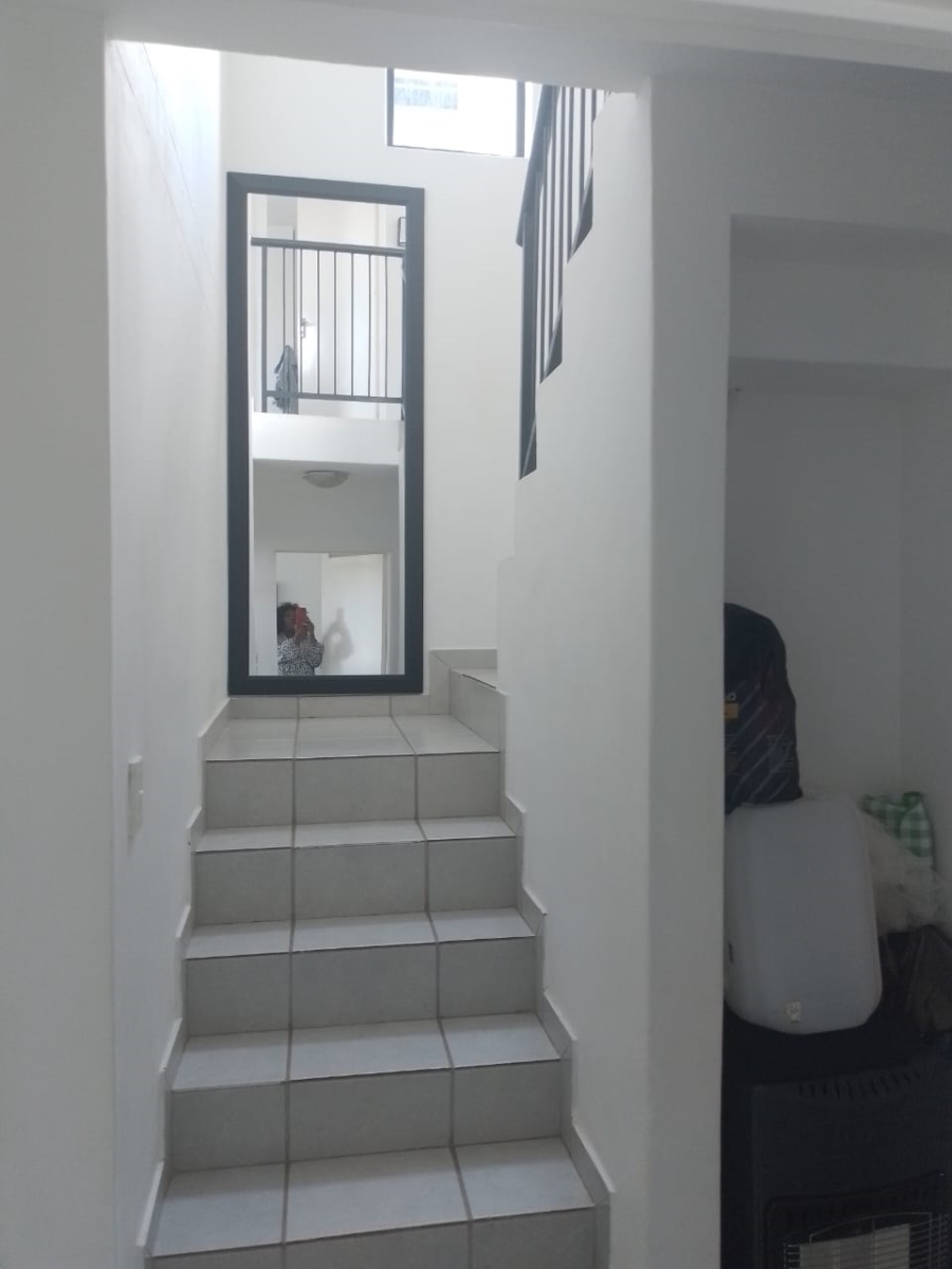 3 Bedroom Property for Sale in Noordwyk Gauteng