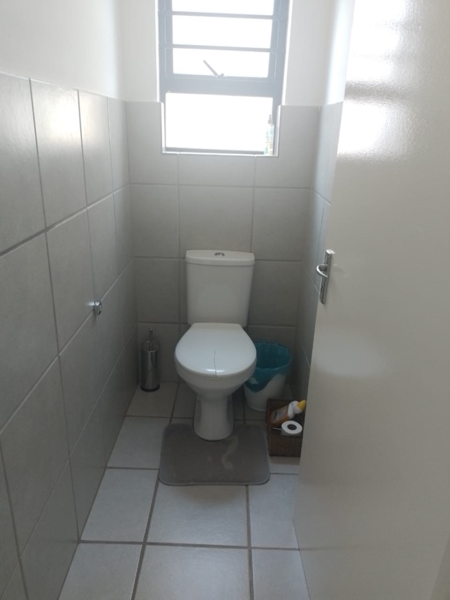 3 Bedroom Property for Sale in Noordwyk Gauteng