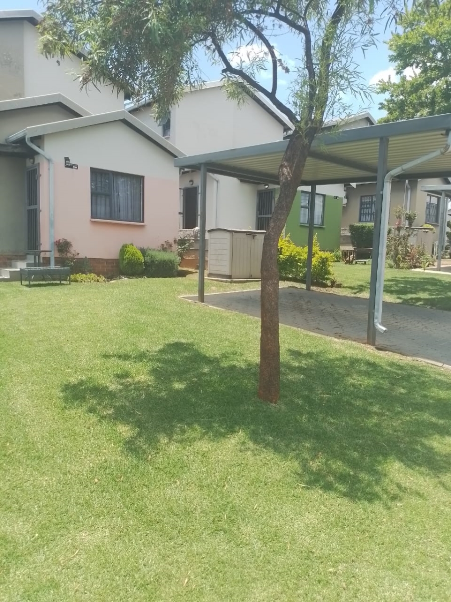 3 Bedroom Property for Sale in Noordwyk Gauteng