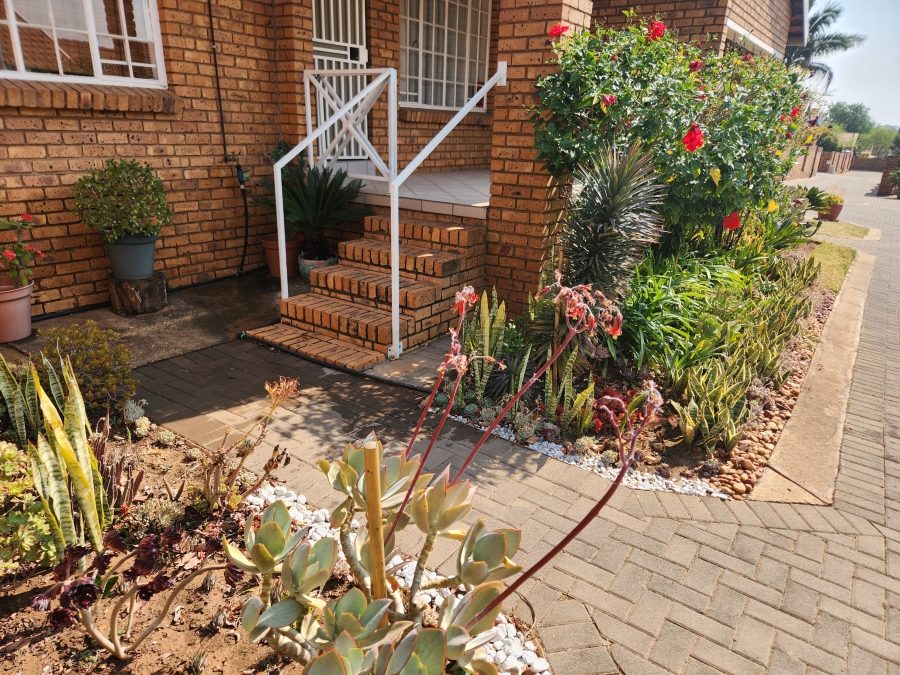 2 Bedroom Property for Sale in Cullinan Gauteng