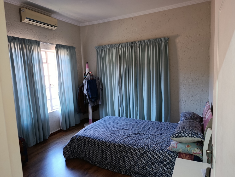 4 Bedroom Property for Sale in Bronkhorstbaai Gauteng