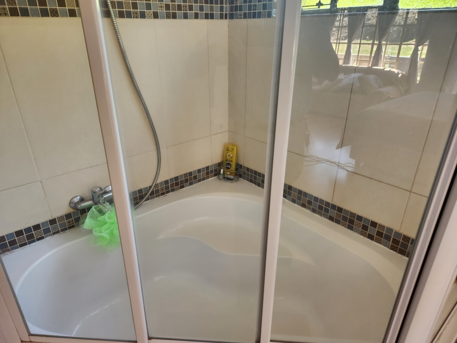 4 Bedroom Property for Sale in Bronkhorstbaai Gauteng