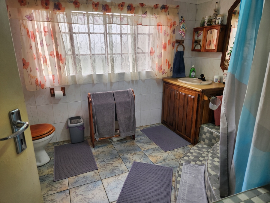 11 Bedroom Property for Sale in Vaalbank Gauteng