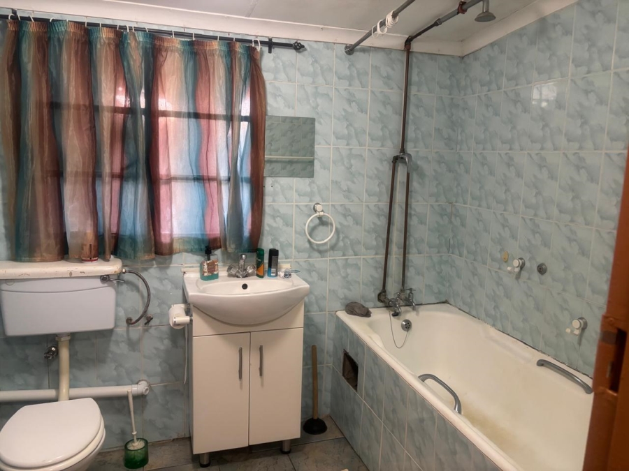 11 Bedroom Property for Sale in Vaalbank Gauteng