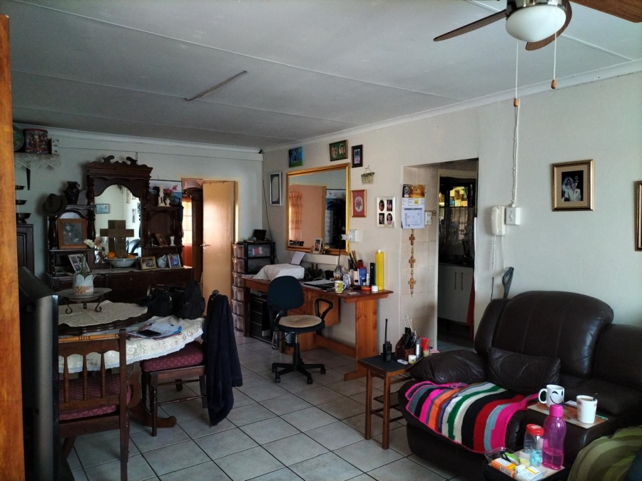 11 Bedroom Property for Sale in Vaalbank Gauteng