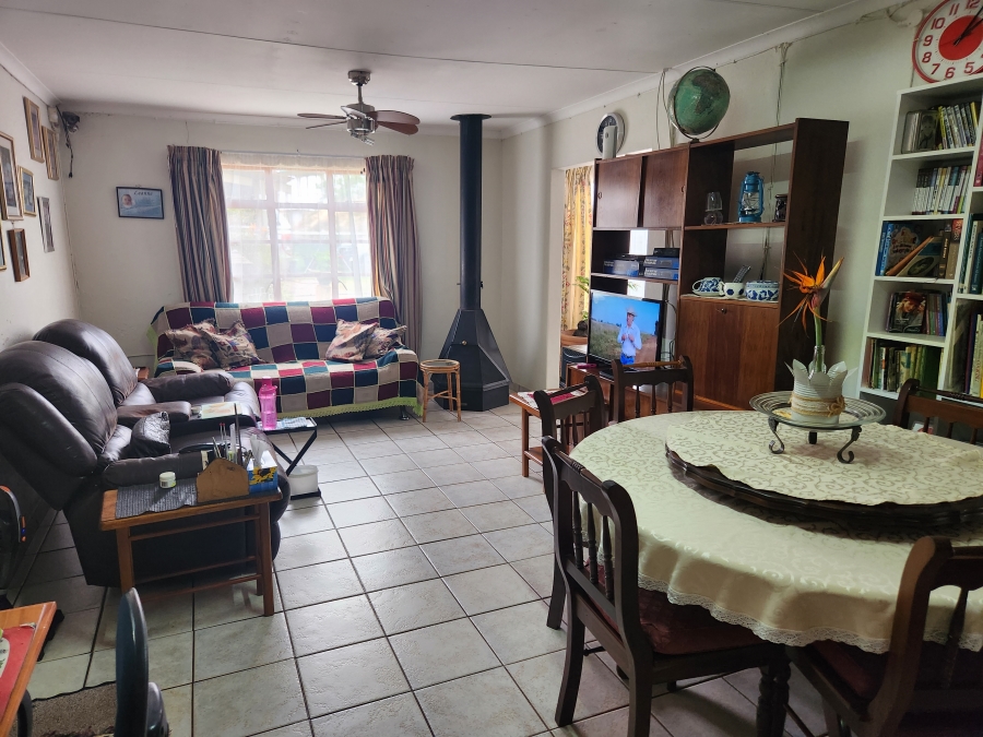 11 Bedroom Property for Sale in Vaalbank Gauteng