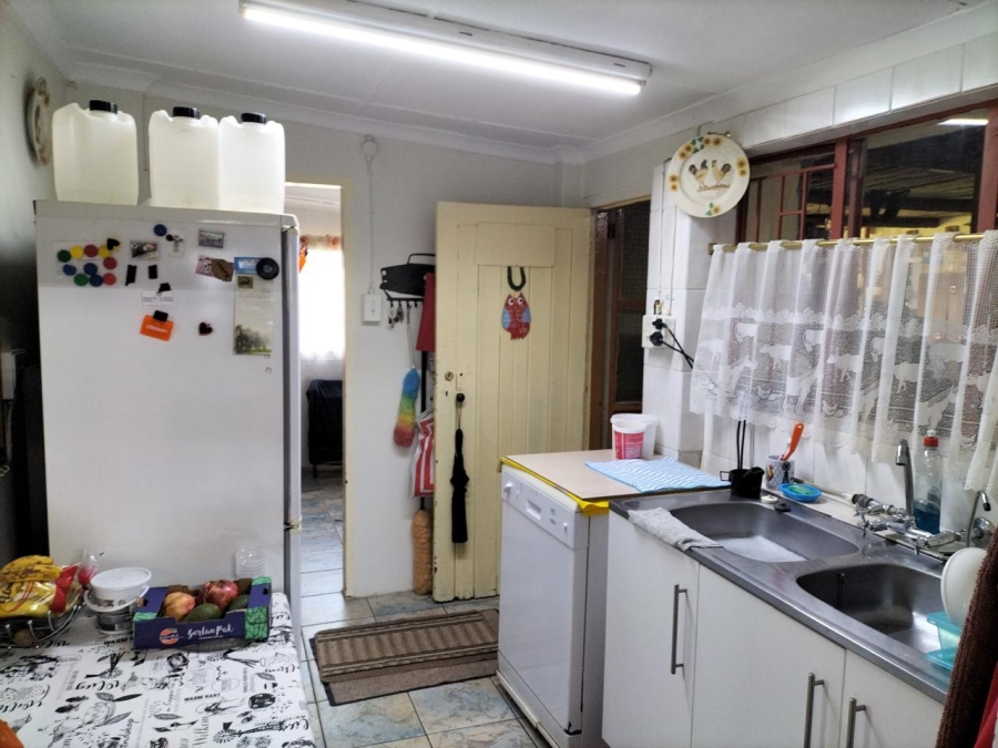 11 Bedroom Property for Sale in Vaalbank Gauteng