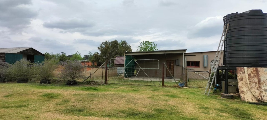 11 Bedroom Property for Sale in Vaalbank Gauteng