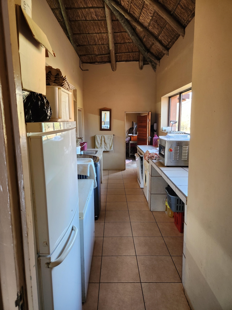 10 Bedroom Property for Sale in Elandshoek AH Gauteng