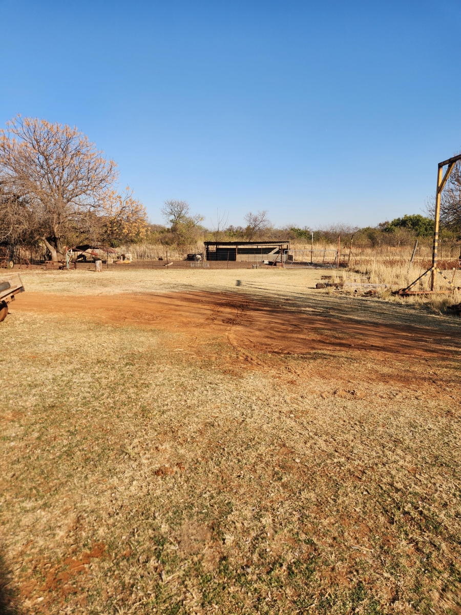 10 Bedroom Property for Sale in Elandshoek AH Gauteng