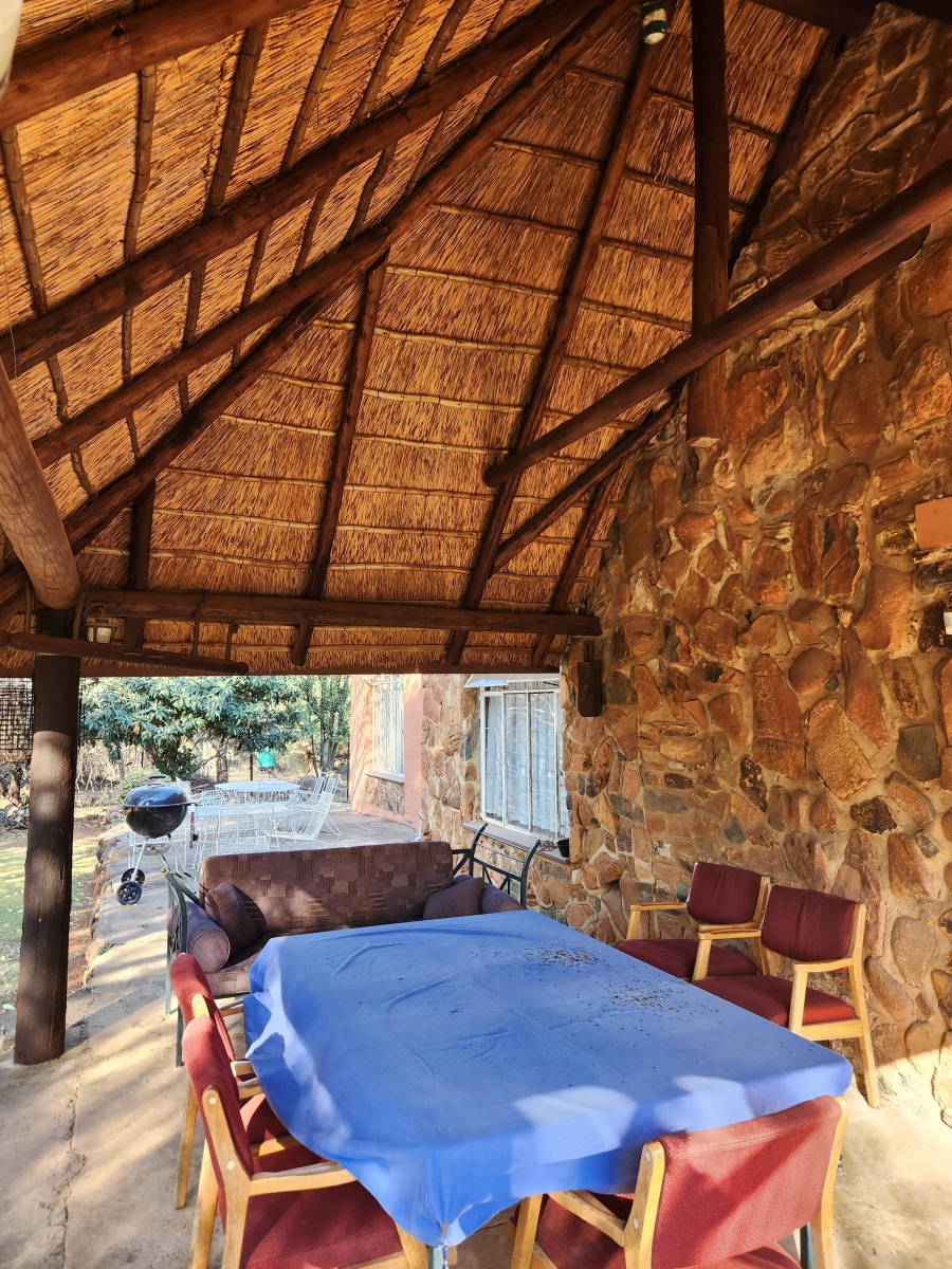 10 Bedroom Property for Sale in Elandshoek AH Gauteng