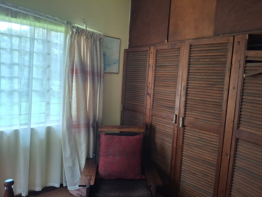 4 Bedroom Property for Sale in Loumarina A H Gauteng