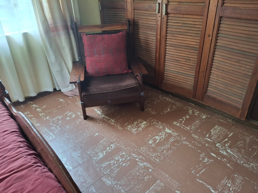 4 Bedroom Property for Sale in Loumarina A H Gauteng