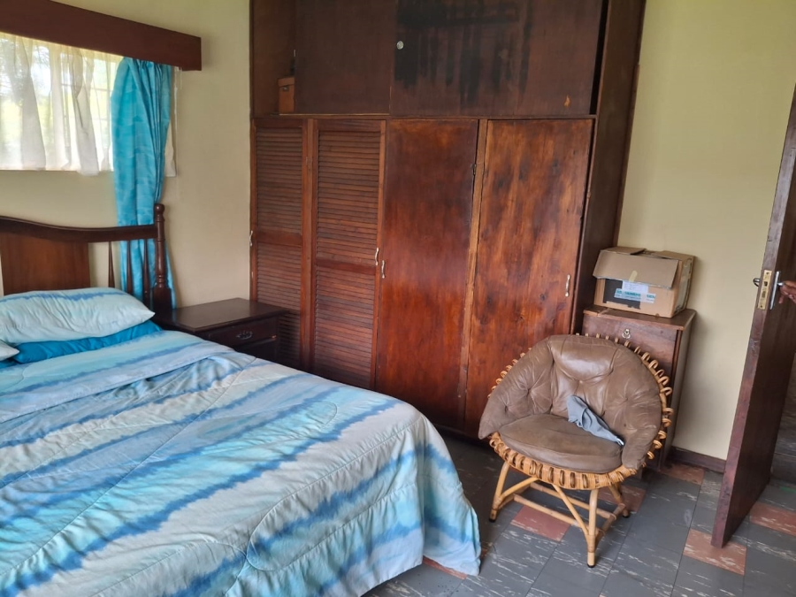 4 Bedroom Property for Sale in Loumarina A H Gauteng