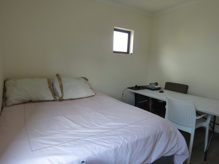 To Let 3 Bedroom Property for Rent in Barbeque Downs Gauteng