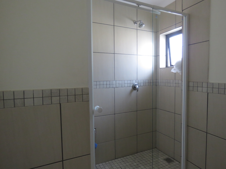 To Let 3 Bedroom Property for Rent in Barbeque Downs Gauteng