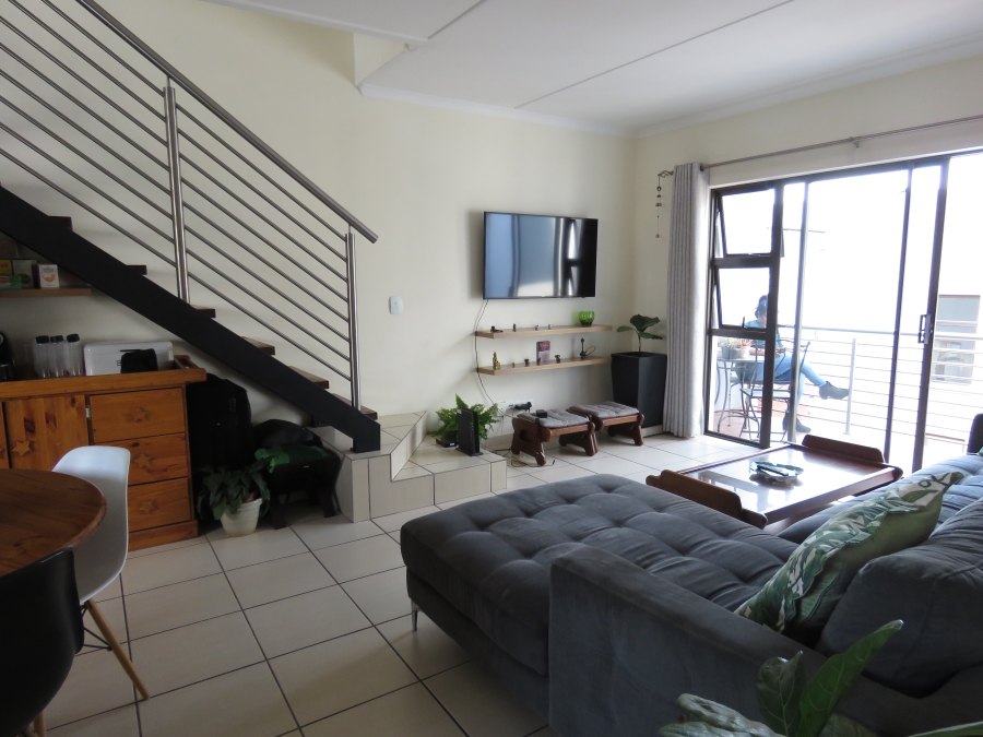 To Let 3 Bedroom Property for Rent in Barbeque Downs Gauteng