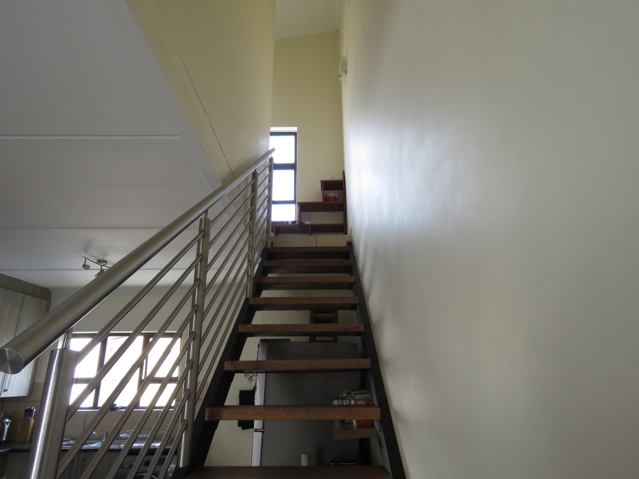 To Let 3 Bedroom Property for Rent in Barbeque Downs Gauteng