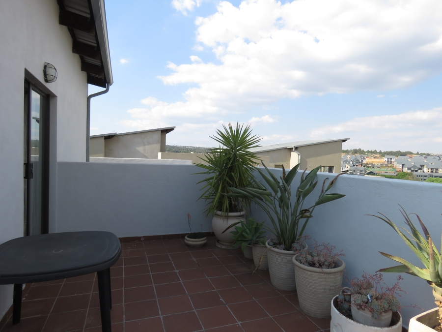 To Let 3 Bedroom Property for Rent in Barbeque Downs Gauteng