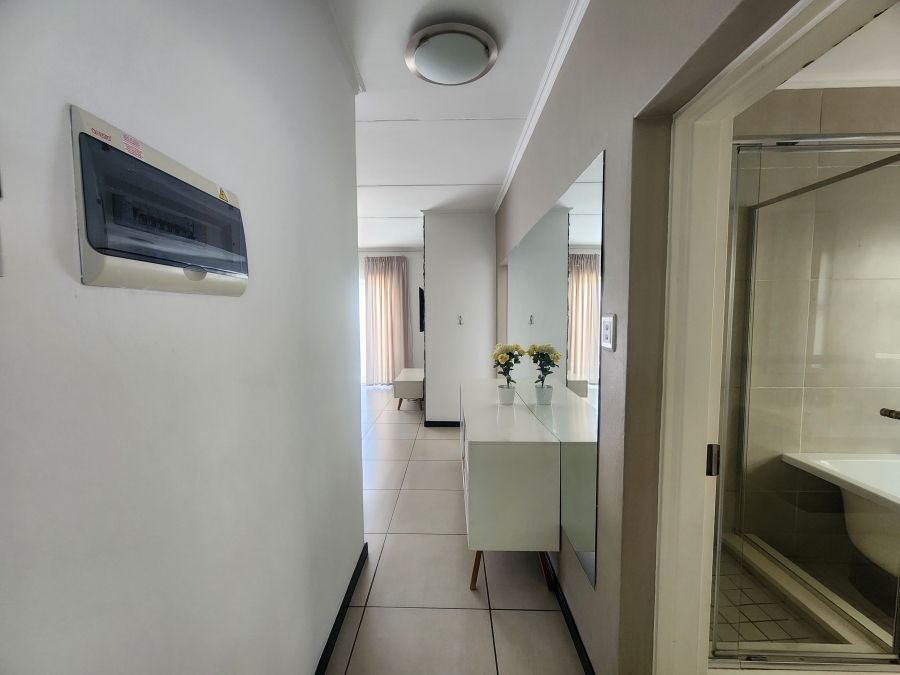 2 Bedroom Property for Sale in Fourways Gauteng