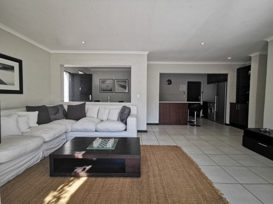 2 Bedroom Property for Sale in Morningside Gauteng