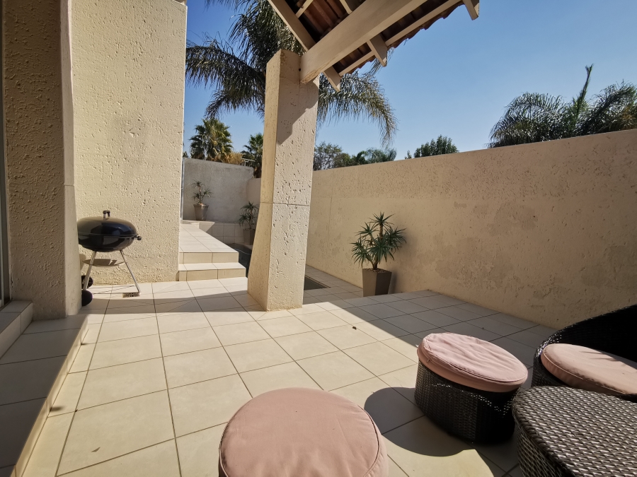 2 Bedroom Property for Sale in Morningside Gauteng