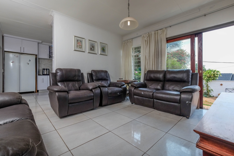 6 Bedroom Property for Sale in Weltevreden Park Gauteng