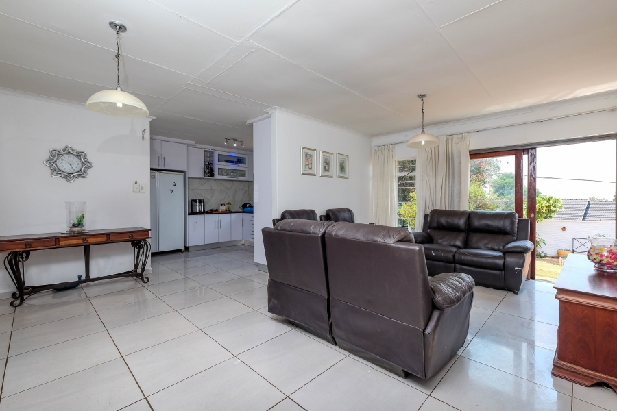 6 Bedroom Property for Sale in Weltevreden Park Gauteng