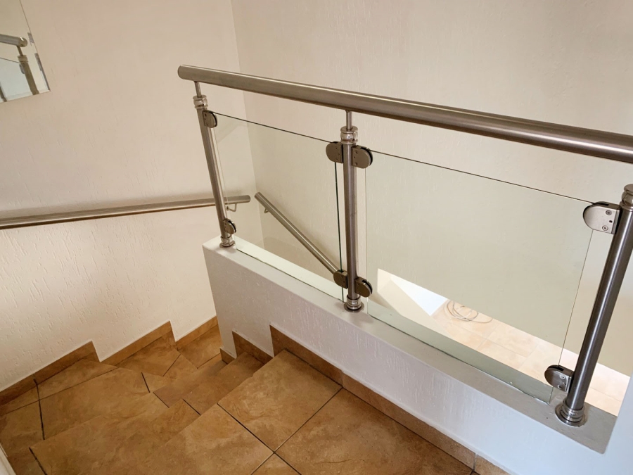 3 Bedroom Property for Sale in Atholl Gauteng