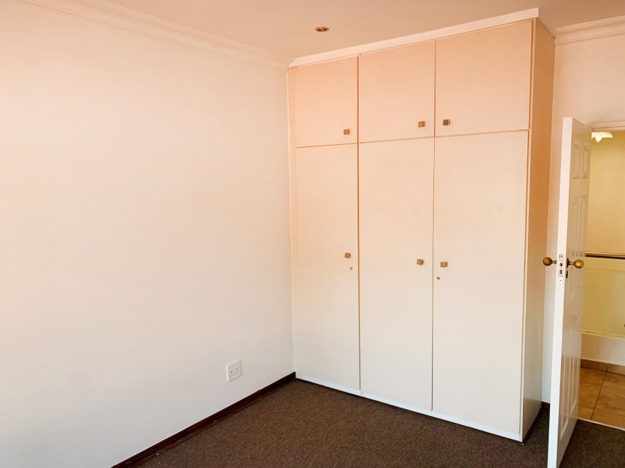 3 Bedroom Property for Sale in Atholl Gauteng