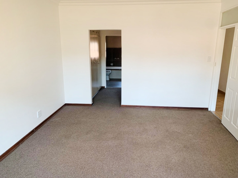 3 Bedroom Property for Sale in Atholl Gauteng
