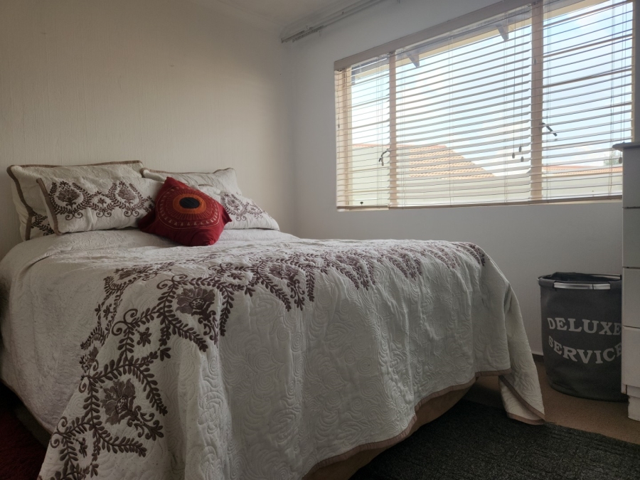 2 Bedroom Property for Sale in Sundowner Gauteng