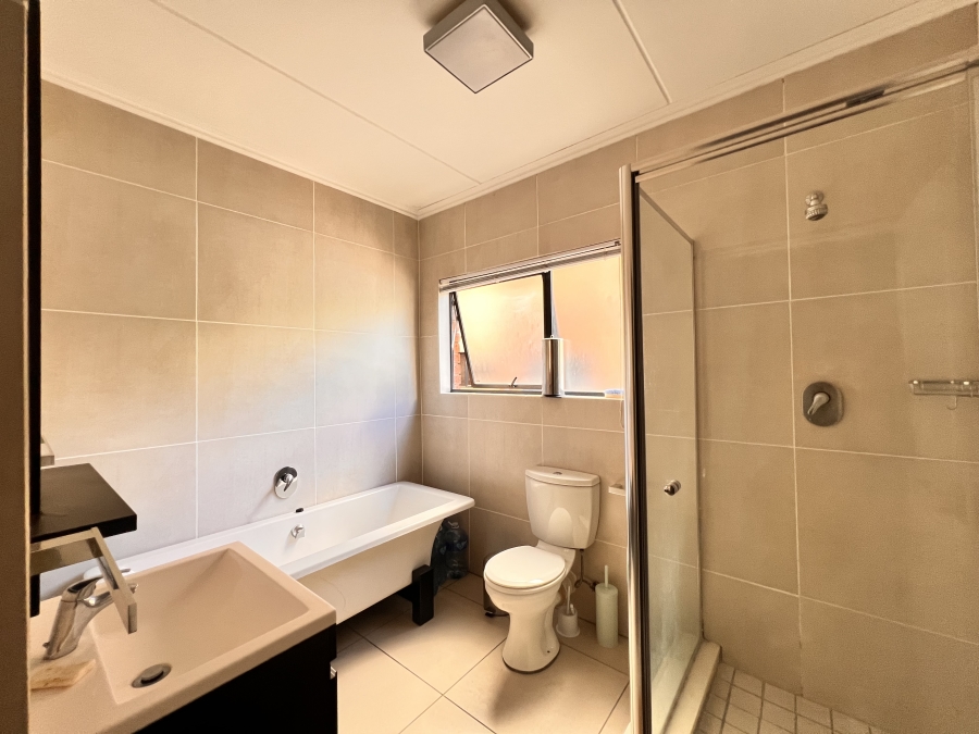 To Let 3 Bedroom Property for Rent in Kyalami Gauteng