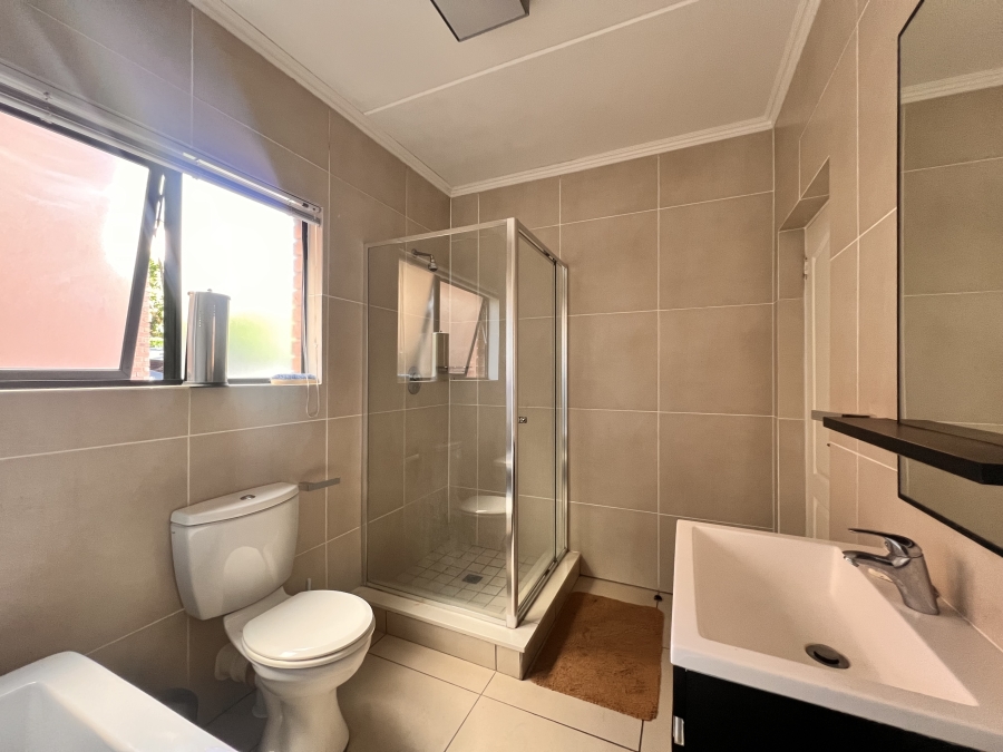 To Let 3 Bedroom Property for Rent in Kyalami Gauteng