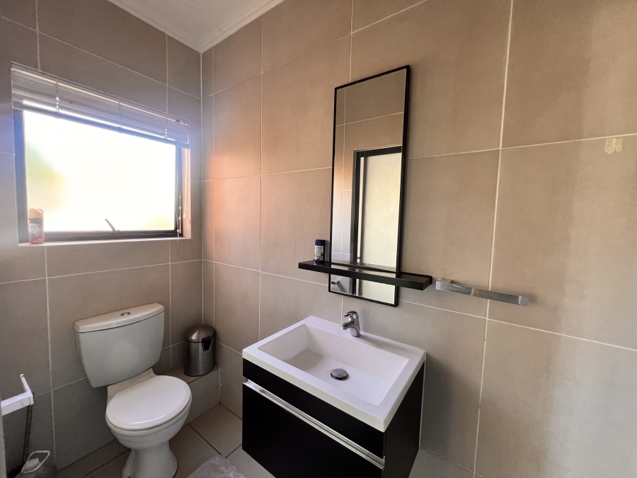 To Let 3 Bedroom Property for Rent in Kyalami Gauteng
