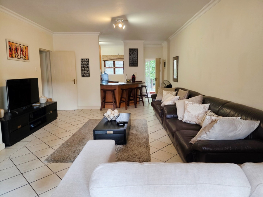 2 Bedroom Property for Sale in Bryanston Gauteng